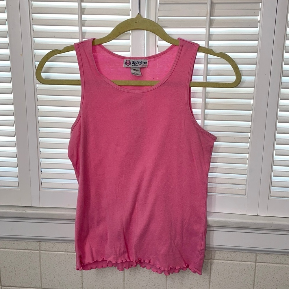 Self esteem pink ruffle edge tank